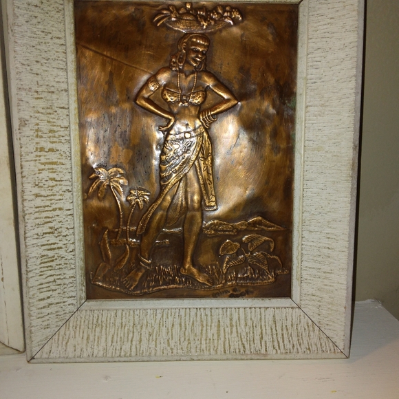 Mid Century Framed Embossed Press Copper Island Man and Woman Art Decor. - Picture 7 of 11